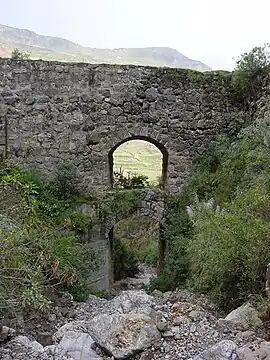 Puente de dos niveles, Acoria