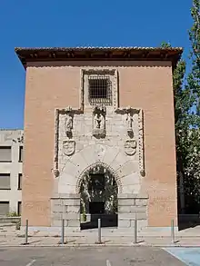 Puerta de la Latina