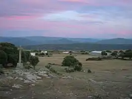 Vista desde el cementerio a era cerrada.