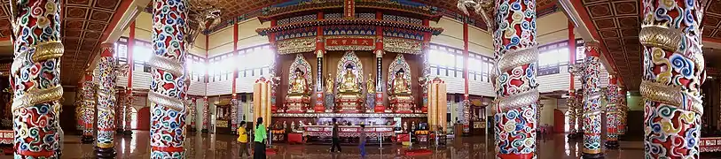 Indoor Panoramic view of Puu Jih Shih Temple