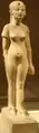 Estatua de pie de Nefertiti. Museo Egipcio de Berlín.