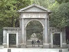 Puerta Real del Jardín Botánico, obra de Francesco Sabatini