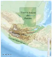 Guatemala está situada entre el océano Pacífico al sur y el mar Caribe al noreste. La franja ancha de las montañas de la Sierra Madre desciende desde México en el oeste, por el sur y centro de Guatemala, hacia El Salvador y Honduras en el este. El norte está dominado por una amplia llanura de tierras bajas que se extiende hacia el este en Belice y hacia el norte en México. Una llanura más estrecha separa la Sierra Madre del océano Pacífico hacia el sur.