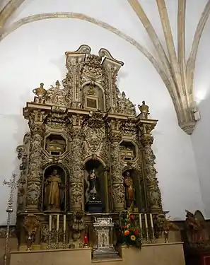 Retablo de las reliquias, capilla del Santísimo Sacramento.