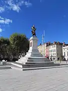 Estatua de Lamartine en Mâcon.