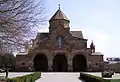 Vista frontal de la iglesia