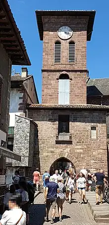 Saint Jean Pied de Port - Puerta de Nuestra Señora y Torre Iglesia
