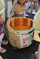 Barriles de sake en Itako.