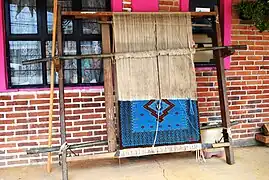 Elaboración de tapetes, en Temoaya.