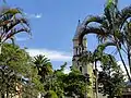 Vista del campanario de la iglesia de San Eduardo.