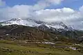 Peña Ubiña entre las nubes