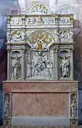 Ciborium del altar de la capilla Salviatti, obra de Andrea Bregno