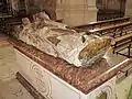 Sepulcro del santo, localizado en el pasillo central de la iglesia de San Lesmes.