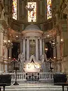 Altar de Carlo Barabino en la capilla absidal norte.