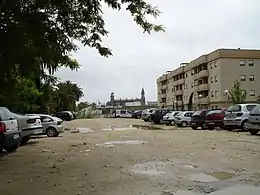 Vista de la iglesia desde los antiguos cuarteles de Tempul.