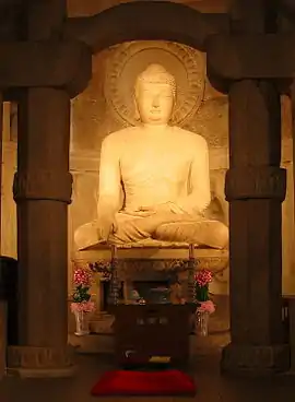 Buda de la caverna Seokguram, Corea, c. 774 CE.