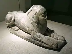 Esfinge de Hetepheres II, de la IV dinastía, hallada en Abu Roash. Fue esculpida en caliza.