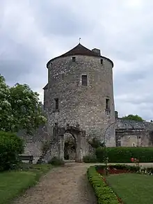 La tour de Montaigne, lado sur