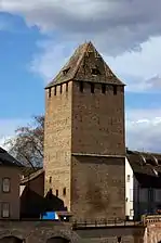 Las torres de los Ponts couverts de Strasbourg