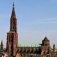 Catedral de Estrasburgo (1245-1275), destacada obra del alto gótico