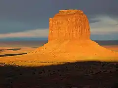 Butte de Merrick, en Monument Valley, Utah