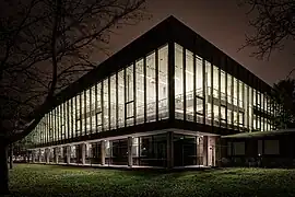 La TIB Technische Informationsbibliothek (Hannover)