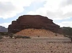 El refugio rocoso de arenisca de Dhambalin