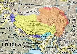 alt=
Simbología███ El «Gran Tíbet», como lo reclaman los grupos tibetanos del exilio.████  Áreas autónomas tibetanas, según la designación china.██ Región Autónoma del Tíbet, dentro de China.█ Parte controlada por China, reclamada por India como parte de Aksai Chin.█ Zona controlada por India, reclamada por China como Tíbet Sur.█ Otras áreas históricas dentro de la cultura tibetana.