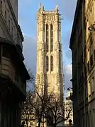 Torre de Santiago, Paris
