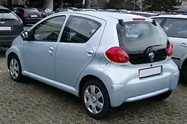 Parte trasera del Aygo de primera generación