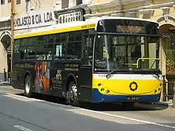 Dennis Dart SLF operando en al línea 3A en Macao