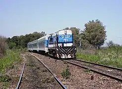 Locomotora diésel de TBA, en cercanías del Río Luján (Prov. de Buenos Aires).