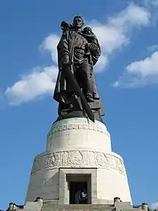 Monumento al Soldado Libertador Soviético.