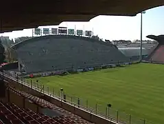 Tribuna Colombier, 3500 plazas