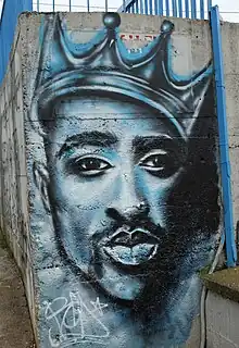 Tupac, rapero fallecido un 13 de septiembre.