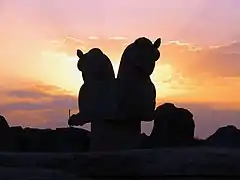 Capitel bicéfalo de dos grifos. Persépolis.