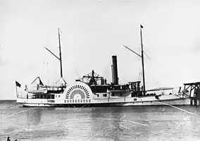 USS Delaware (1861). La viga andante en forma de diamante de la embarcación se puede ver claramente en medio del barco