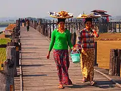 Longyi, vestidura tradicional de Myanmar