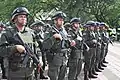 Uniformados de la policia nacional de Colombia portando el Galil ACE 22