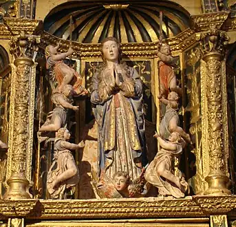 Grupo de la Asunción. Retablo mayor de la iglesia de San Juan en Arrabal de Portillo (Valladolid).