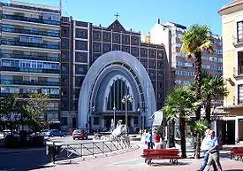 Nuestra Señora de la Paz en la Plaza de España.
