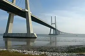 Puente Internacional del Guadiana, final de la A 22