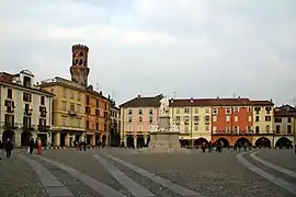 Piazza Cavour en Vercelli.
