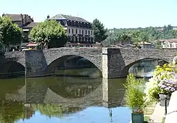 Pont des Consuls, Villefranche-de-Rouergue