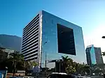 Edificio Parque Cristal alojando a la Oficina Económica y Comercial