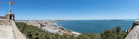 Vista de Setúbal desde el fuerte.