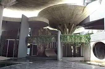 Casa de los Hongos, arquitectura postmodernista.