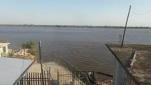 Vista del río Paraguay en el barrio Ita pyta punta