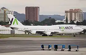 Boeing 747 de Wamos Air llegando desde Madrid