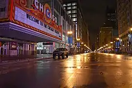 El teatro de Chicago cerrado.